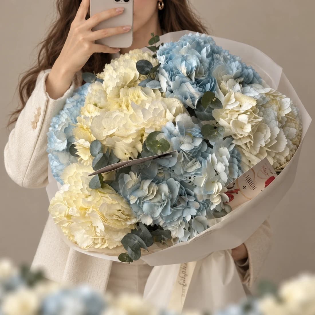 Blue & White Grand