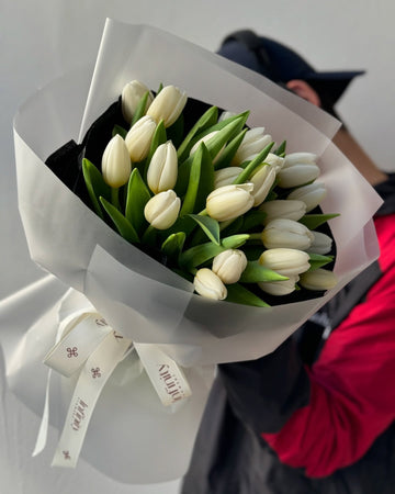 No. 192 Classic White Tulips